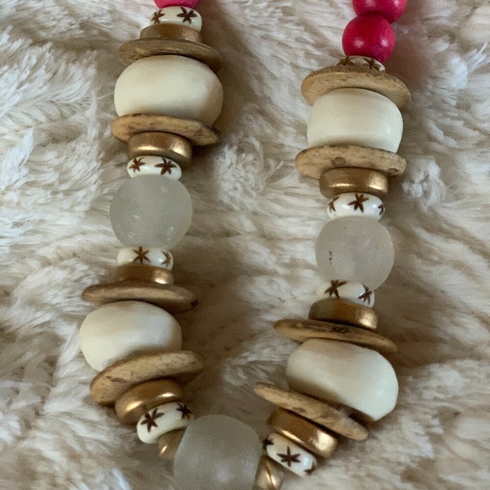 CAROLINA STRUNG LONG WOOD NECKLACE